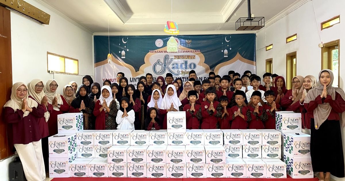 400 Yatim dan 125 Dhuafa Terima Kado Lebaran, Yayasan Mutiara Titipan Illahi Gelar Aksi Berbagi Serentak di Berbagai Daerah