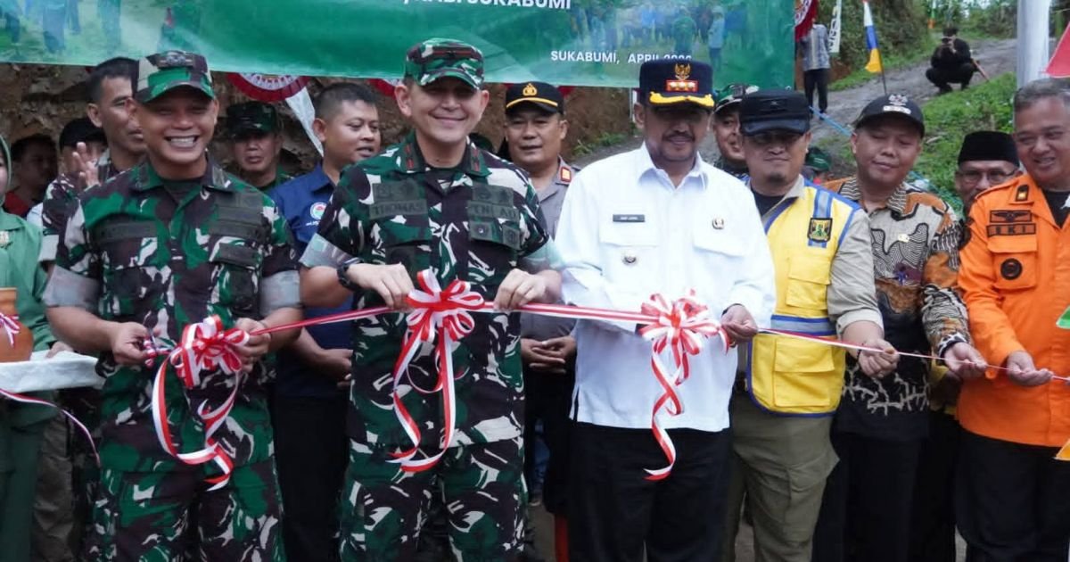 Dampingi Danrem 061/Surya Kencana Resmikan Jembatan Garuda, Bupati: Infrastruktur Adalah Program Prioritas