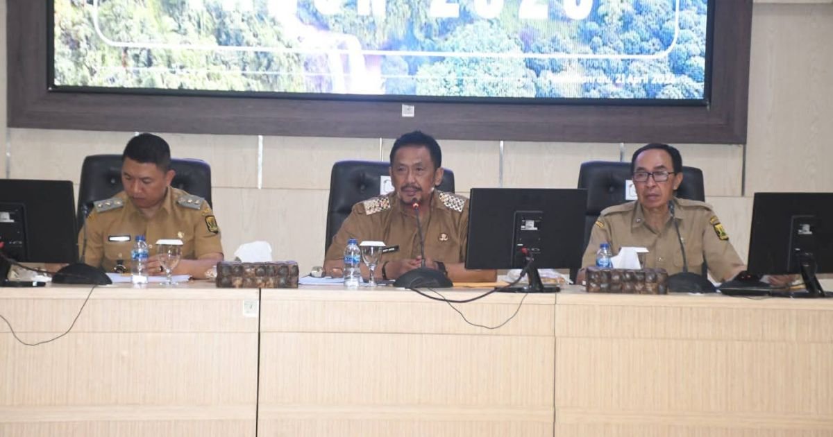 Rapat Dinas, Bupati Tegaskan ASN Harus Tetap Disiplin di tengah Kebijakan Efisiensi Anggaran