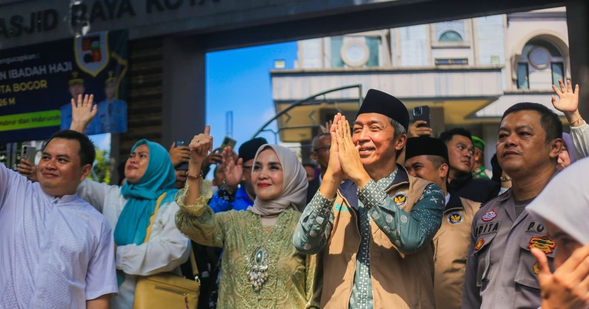 Haru, Dedie Rachim Lepas 441 Calon Jamaah Haji Kota Bogor