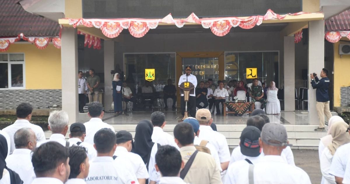 Bupati Sukabumi Tegaskan Seluruh Jajaran Dinas Pekerjaan Umum Harus Aktif Dan Responsif  Untuk Masyarakat