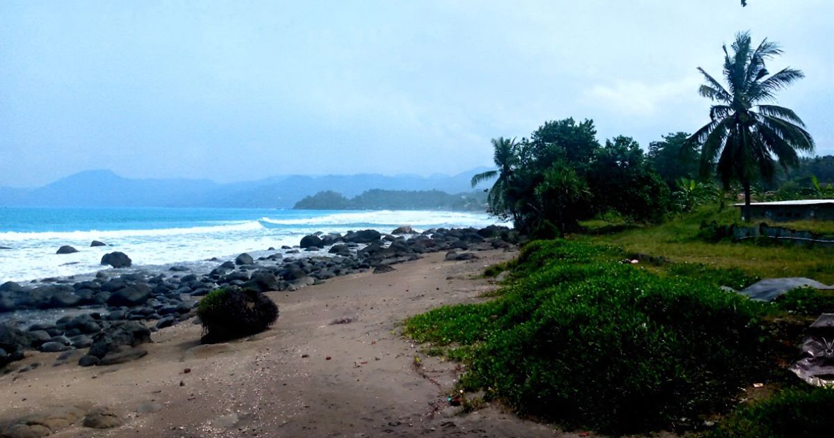 pantai indah karang papak hingga situs budaya jadi potensi unggulan desa cimaja